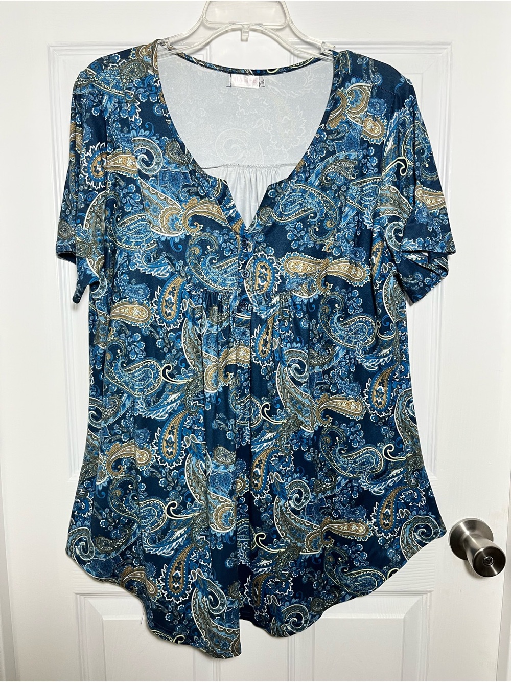 HALIFE Women's Paisley Print Short Sleeve V-Neck Tunic Blouse